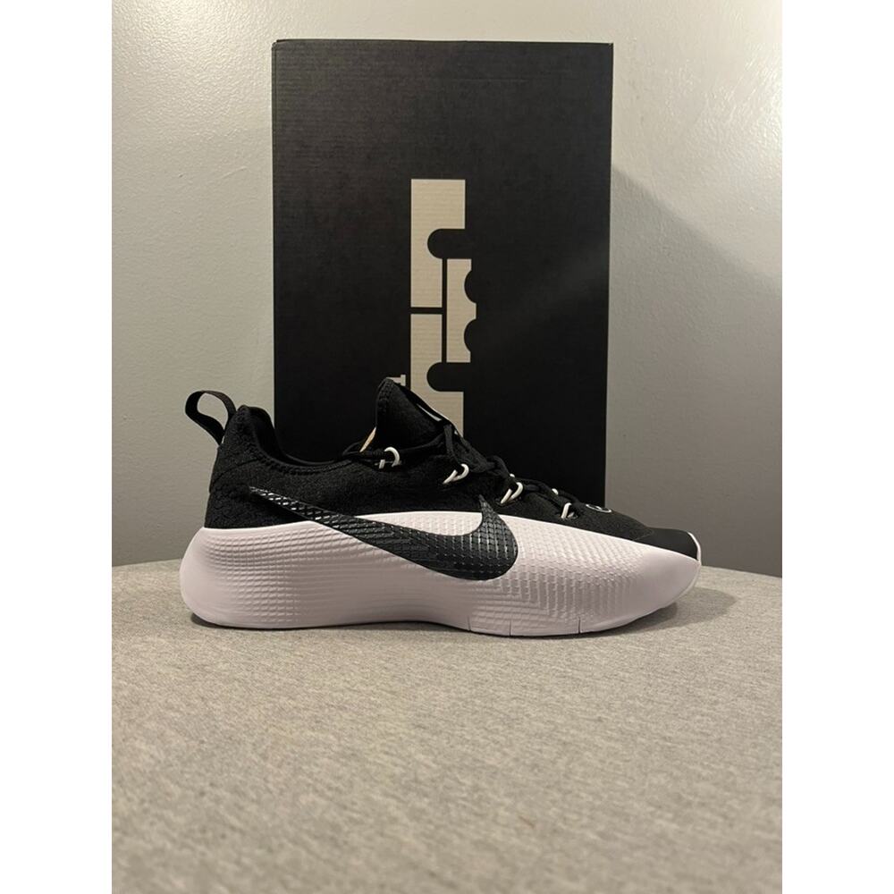 Nike Lebron TR 1 Men's Size 10 Black White Training Athletic Shoes FJ6151-007 - Picture 2 of 12